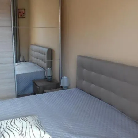 Apartamento Confortable F2 Avec Terrasse Et Parking, Proche Des Cures Et Du Centre-ville D'amelie-les-bains - Fr-1-703-111 Amélie-les-Bains-Palalda